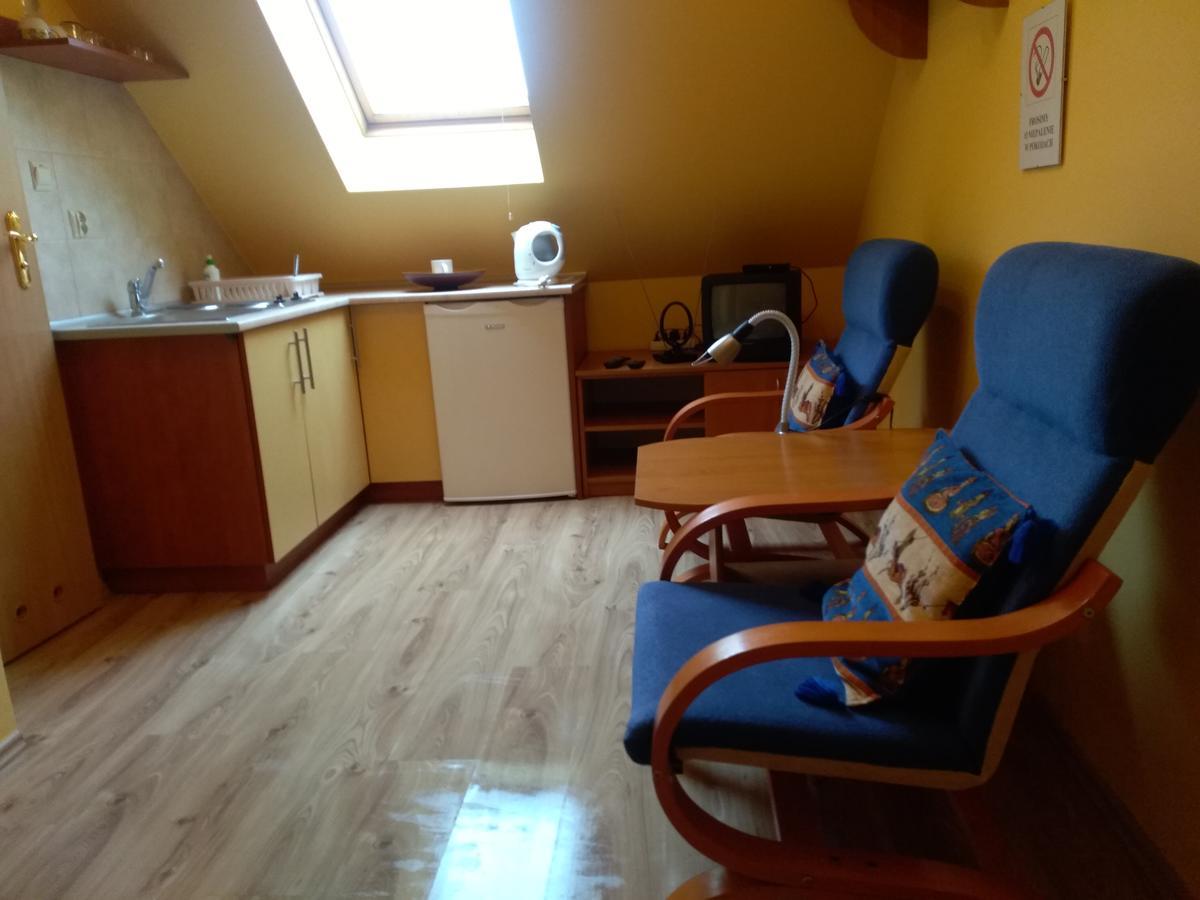 Gospodarstwo Agroturystyczne Ania I Filip Izabelin  외부 사진